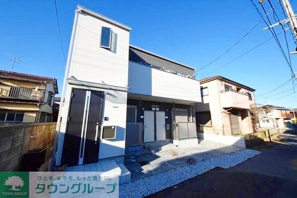 テリーズコートの物件外観写真